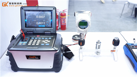 康斯特?cái)y全系列智能校準(zhǔn)測(cè)試產(chǎn)品亮相2025上海傳感器展