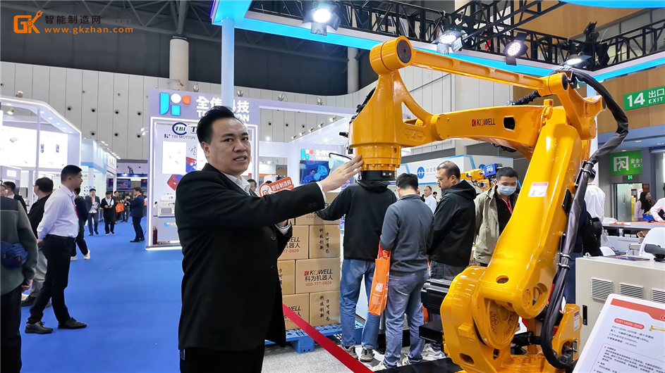 科為攜焊接機(jī)器人、協(xié)作升降碼垛機(jī)器人等多款明星產(chǎn)品亮相成都工博會(huì)